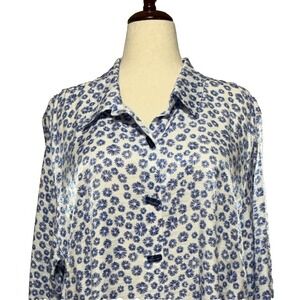 Multiples Top Womens 3X Blue White Floral Sparkle Shiny Toggle Button Up Career